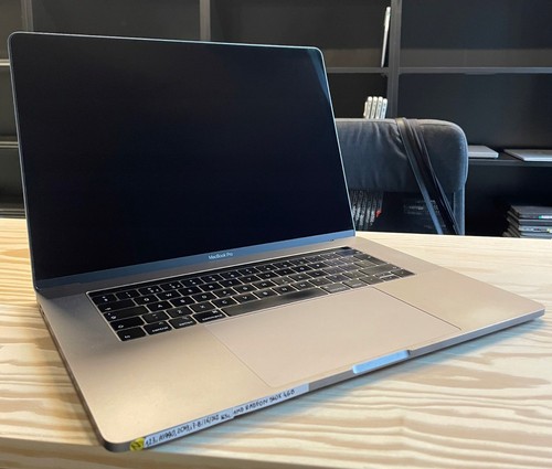 Apple macbook pro a1990 - macbook,