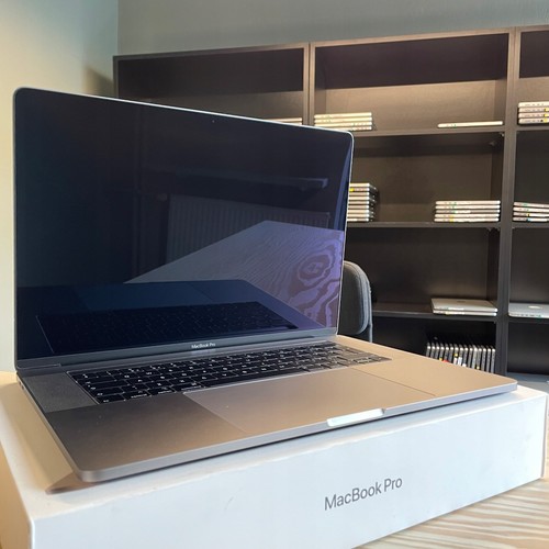 Apple macbook pro a1990 - apple,