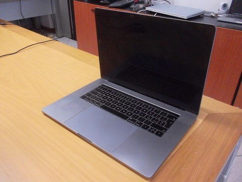 Macbook pro retina - pro,
