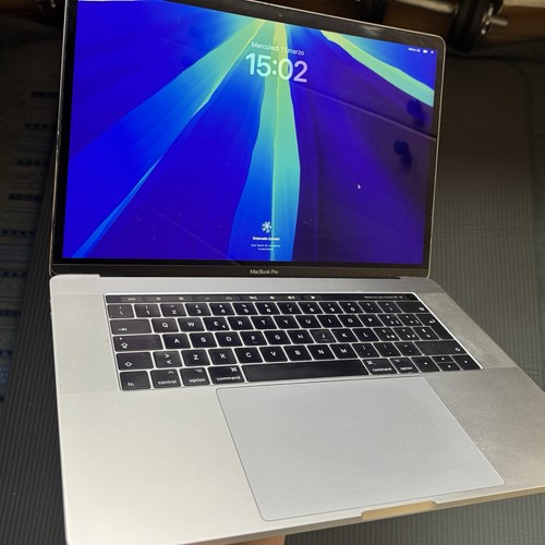 Macbook pro retina 2016 - retina, i7