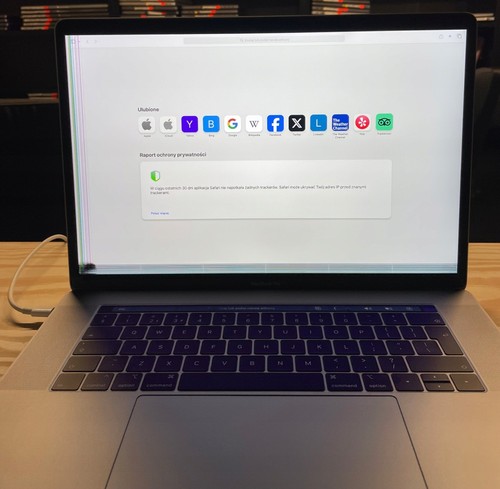 Macbook pro a1990 retina - pro, 15