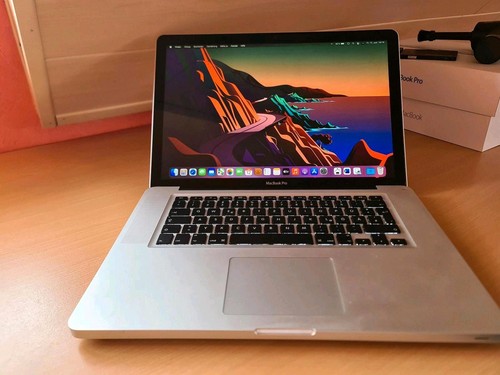Apple macbook pro pollici - 15,