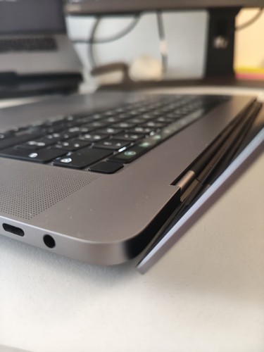 Macbook pro 2019 i7 - pro, 16"