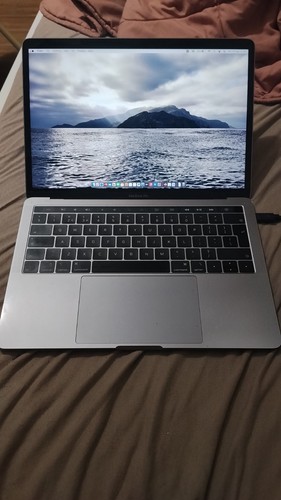 Read description macbook pro - description,