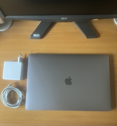 Macbook pro 1tb ssd - pro,